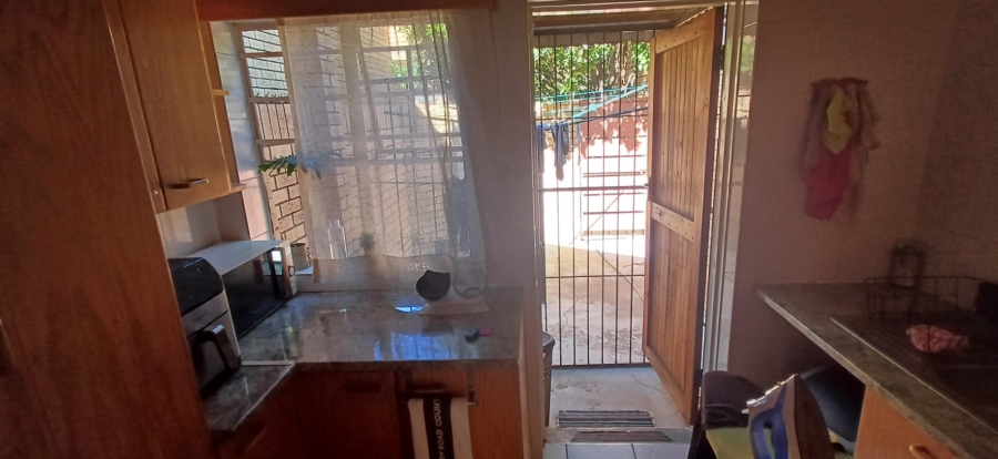 To Let 3 Bedroom Property for Rent in La Provance Free State